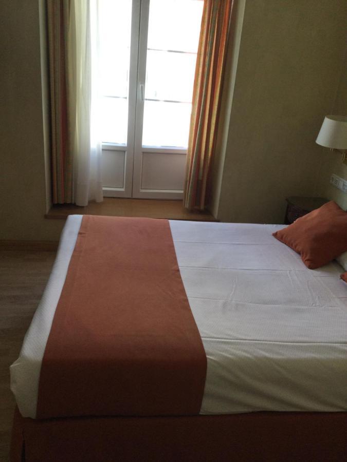Hotel Cordon Burgo المظهر الخارجي الصورة