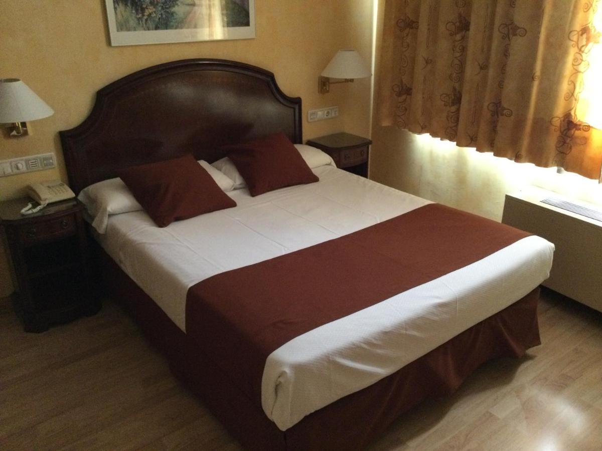 Hotel Cordon Burgo المظهر الخارجي الصورة