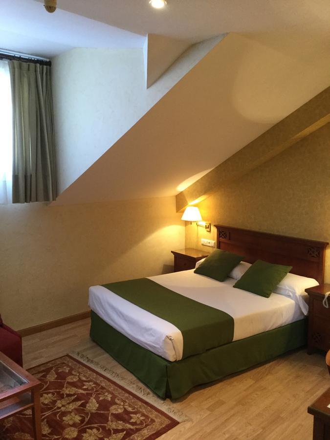 Hotel Cordon Burgo المظهر الخارجي الصورة